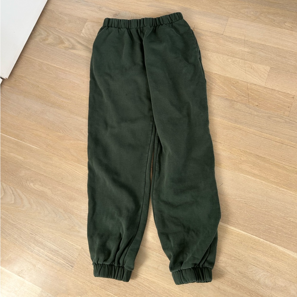 Army green brandy Melville sweatpants